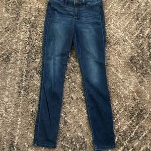 Hollister Women's Dark Blue Skinny Jeans